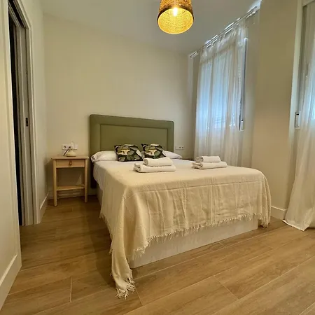 El Mercado Apartment *