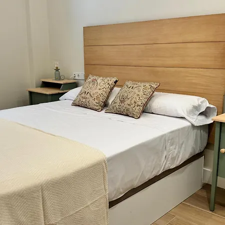 El Mercado Апартаменты Пуэтро-де-Сагунто